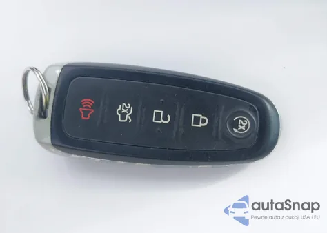 2015 Ford Escape Titanium z USA, uszkodzony, nr VIN 1FMCU0J93FUA21968